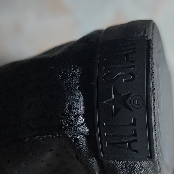 LEATHER  CONVERSE - Picture 3 of 5